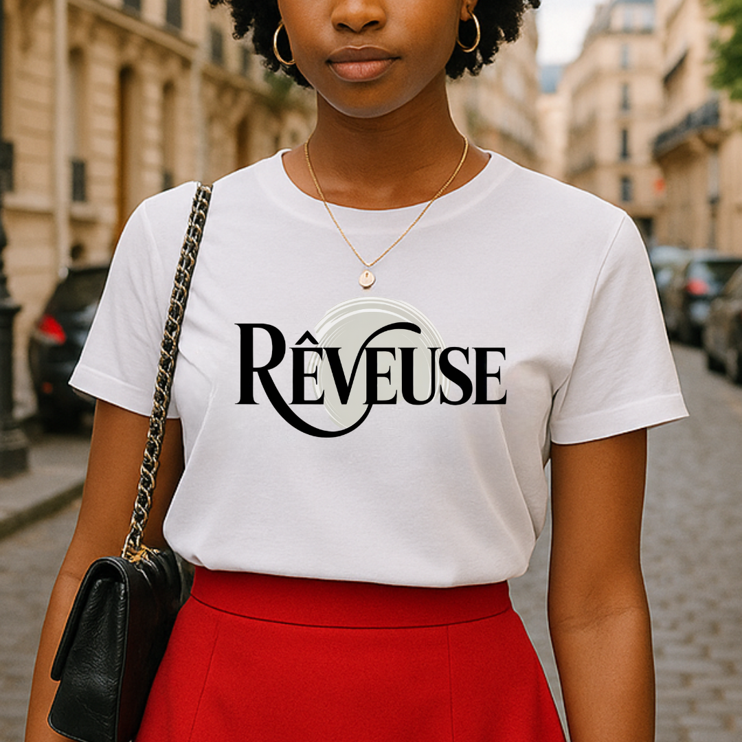 Rêveuse Tee – Dreamy French Girl Aesthetic T-Shirt